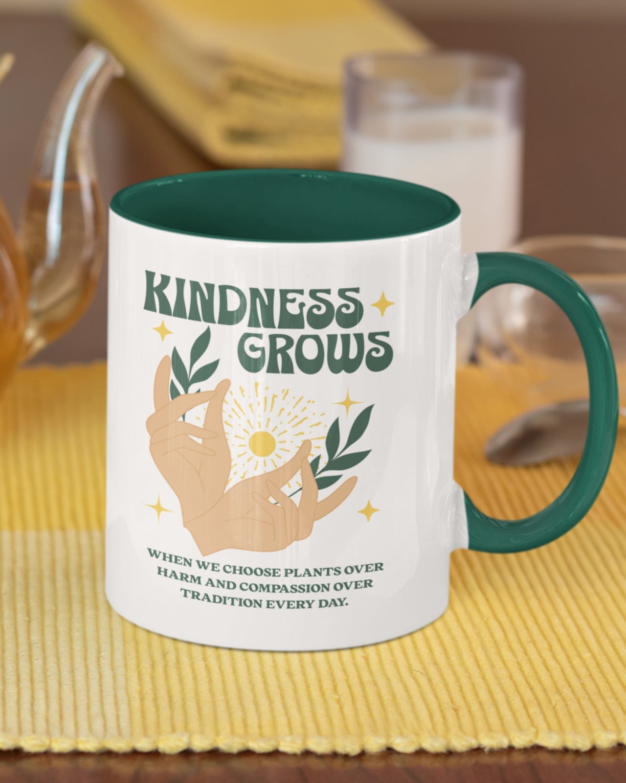 Kindness Grows Tasse